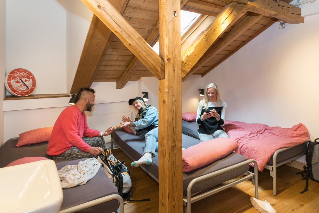 Hostal Balmers